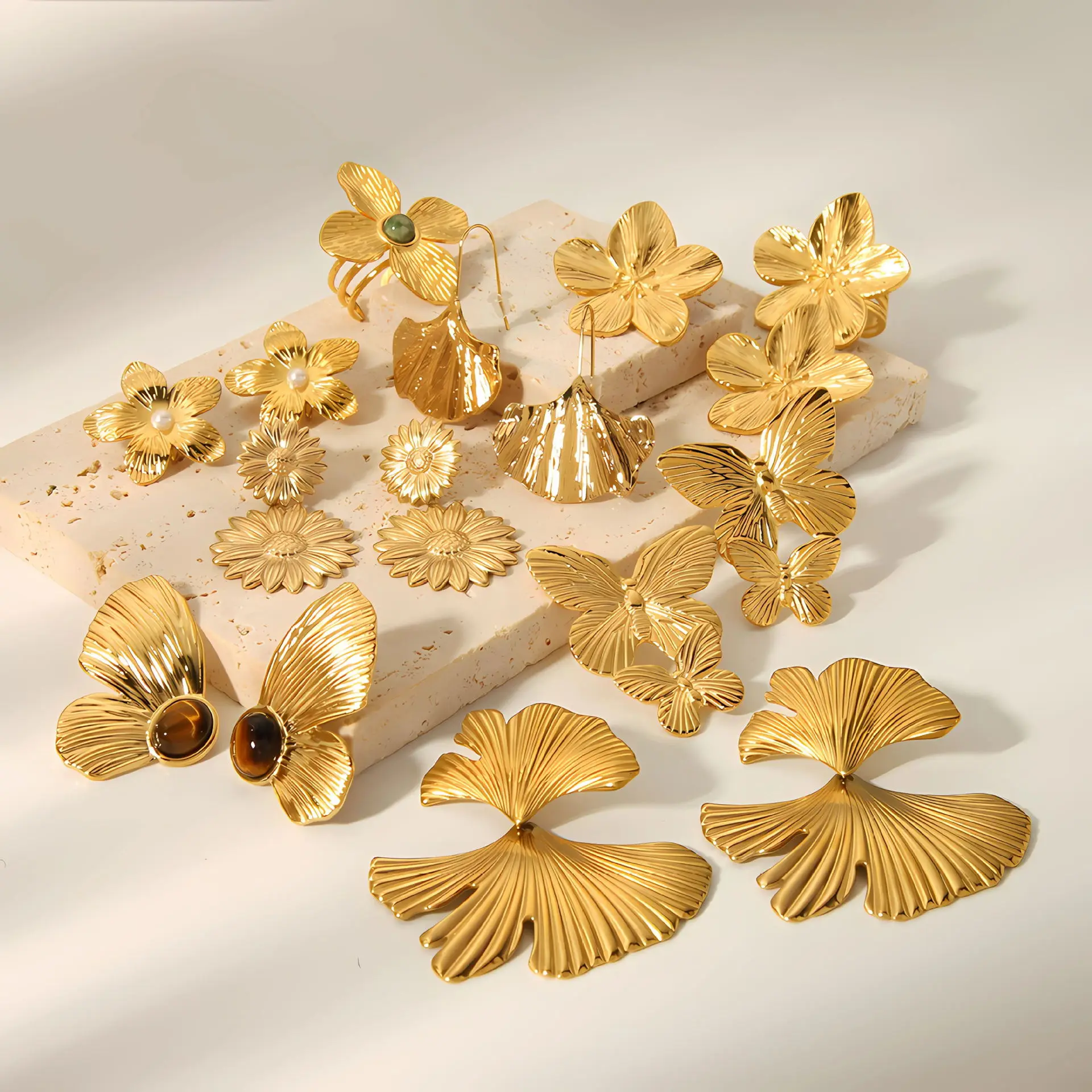 Luxury Statement Butterfly Earrings Sunflower Studs Flower Charms 18k Gold Plated Stainless Steel Stud Earrings for Women