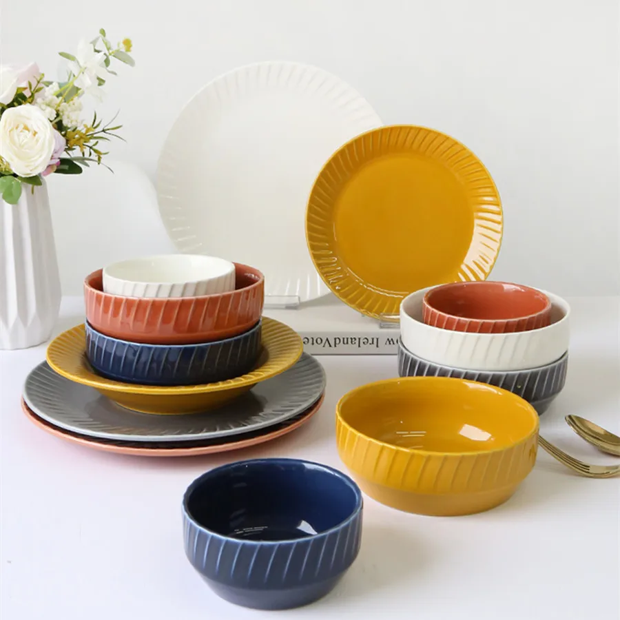 Wholesale embossed spiricle glossy glaze multi-colored wedding restaurant home used table ceramic dinnerware dinner