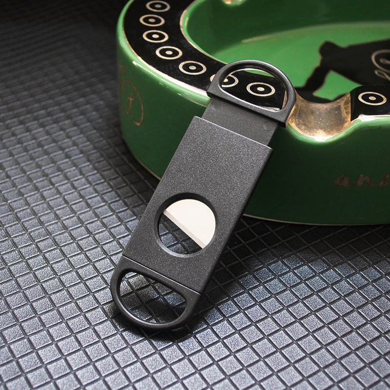 single blade guillotine cigar scissor 60 ring gauge plastic cigar cutter