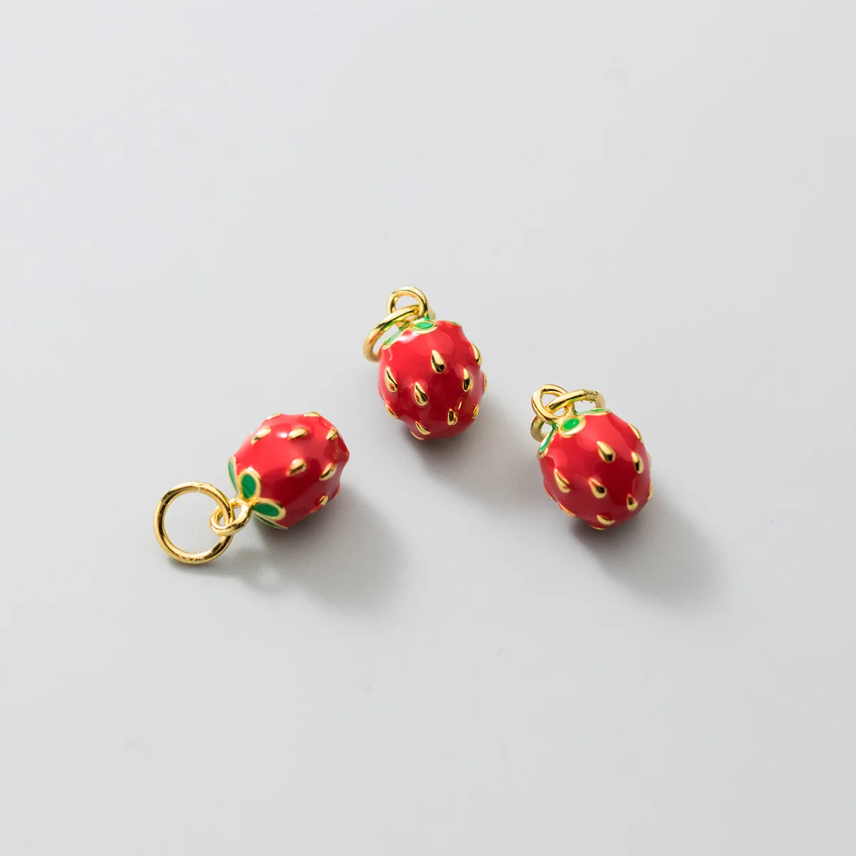 Amiee Jewelry Cute Charms 925 Sterling Silver Custom Pendant Enamel Strawberry Pendant