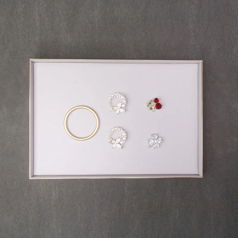 New Arrival Metal Frame Luxury Microfiber PU Tray Necklace Display Large Capacity Jewelry Tray