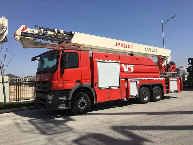 Official Multi-functional Spray Water Tower Foam Fire Truck JP20C2 for