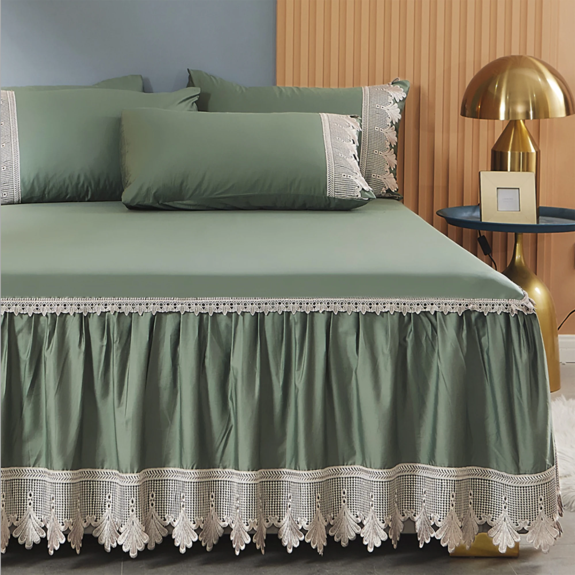 100% cotton queen king style lace bed Bedding set skirt 180*200 180x220 150x 200 size three-piece