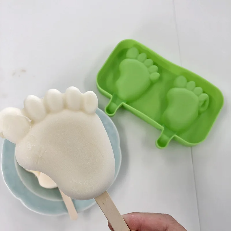 J7-15 DIY Food Grade Bpa Free Ice Maker Tools Foot Shaped Popsicle Ice Cube Pop Tray With Lid Silicone Ice Cream Mold For Kids