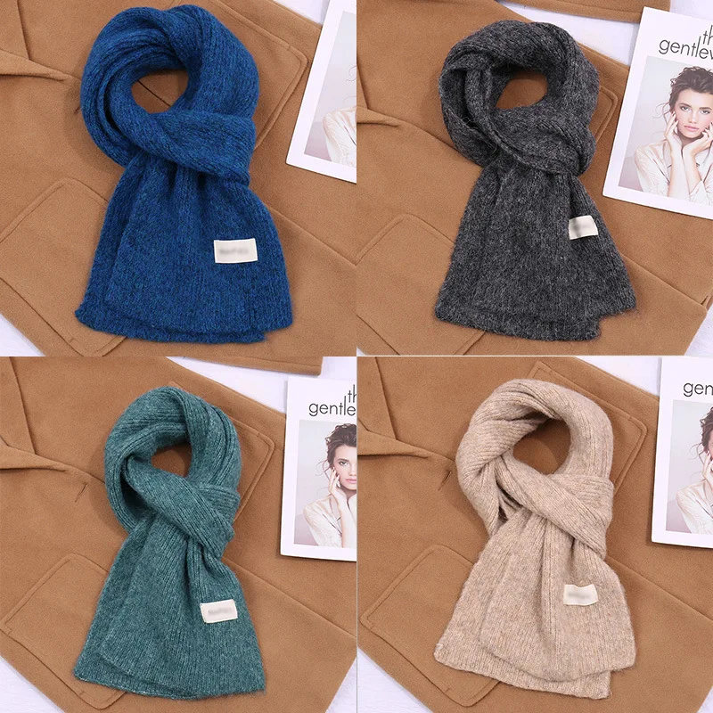 Женский вязаный шарф