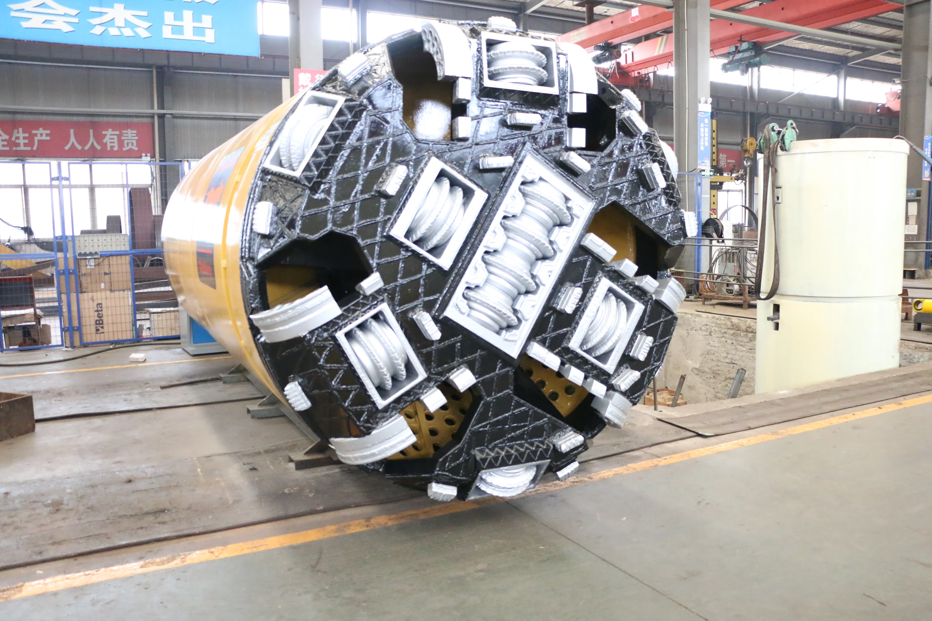 1700mm trenchless/underground rock pipe jacking machine/tunnel boring  machine  sale