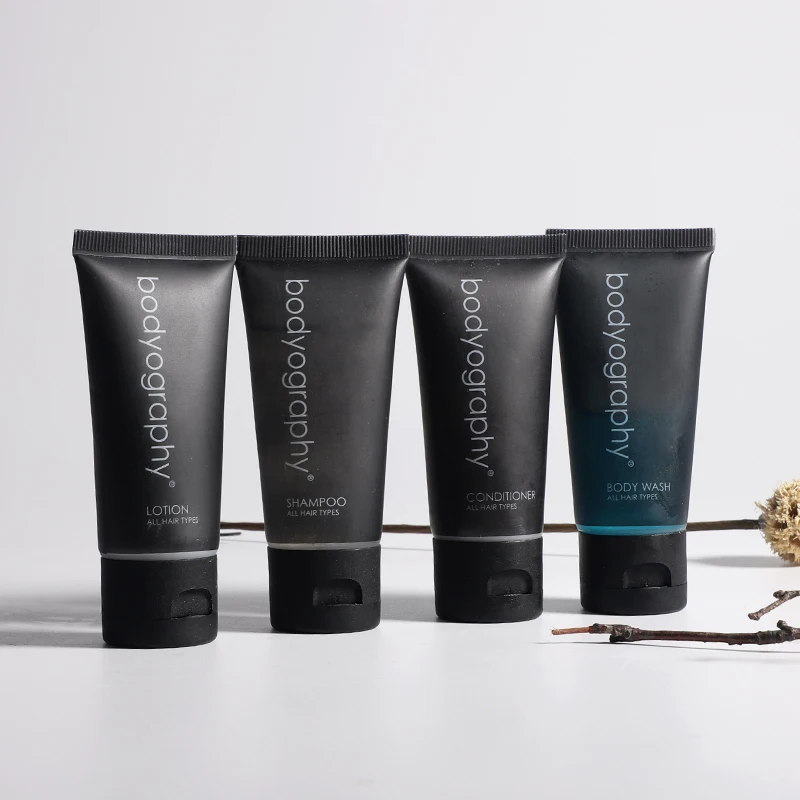 Wholesale Shampoo Soap Bathroom Amenities One Time Use Toiletries Guestroom Amenity Set Hotel Toileties