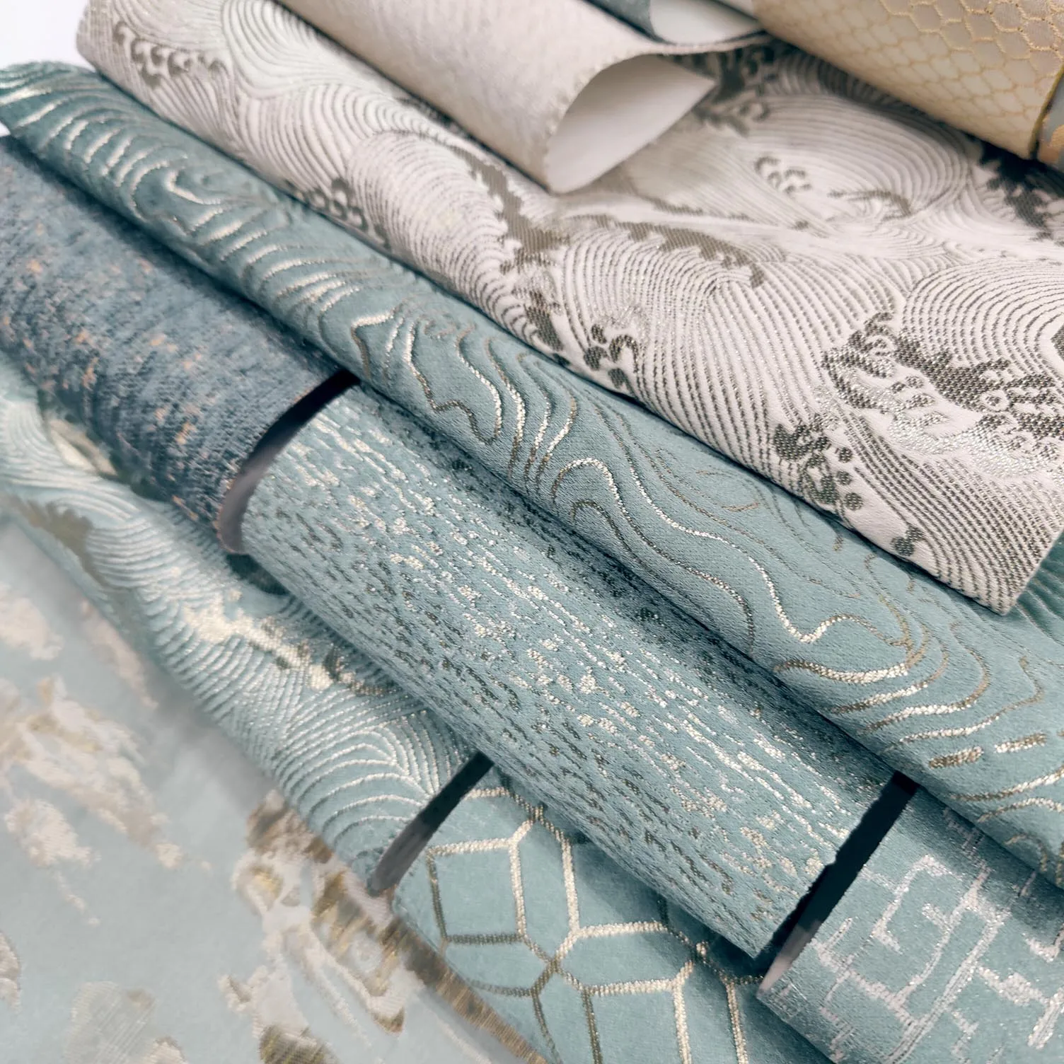 Bomar 100% Polyester Jacquard Home Decor Fabric Exquisite Floral Yarn-Dyed Luxury Curtains 280cm Stain Resistant