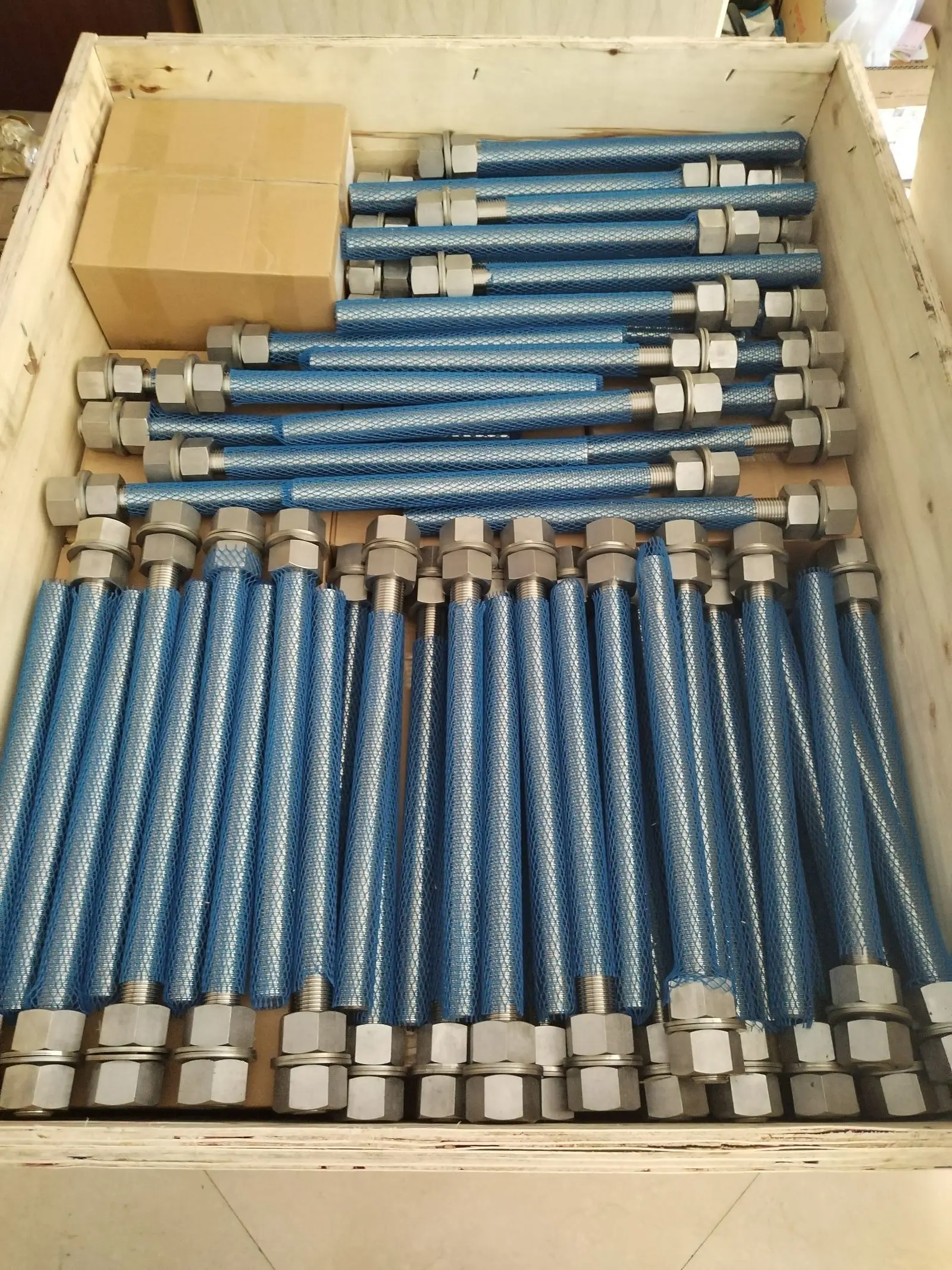 ASME/ANSI B 18.6.3 Monel Inconel C-276 M8 square slot countersunk screw