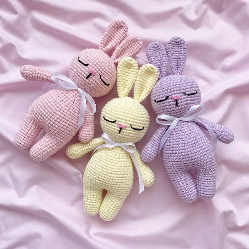 Newborns Soft Baby 100% Organic Cotton Rabbit Shape Crochet Animals Real Life Baby Doll Soft Toy