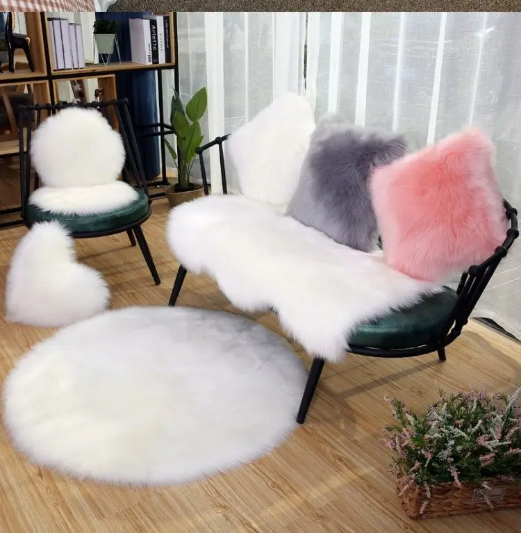 Popular faux wool rug white bedroom fur rug Custom luxury sheepskin rug rectangular and round warm silky