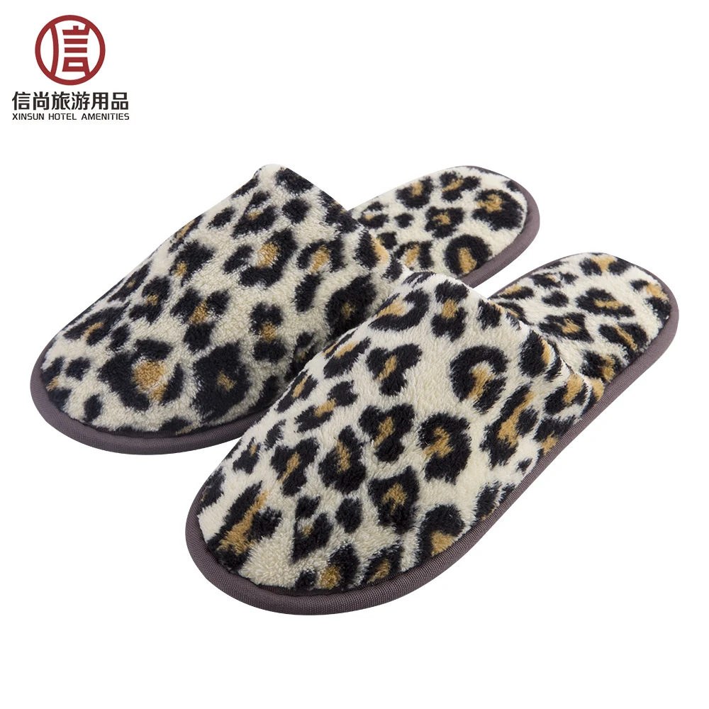 New design customize coral fleece trade assurance slippers with hotel logo