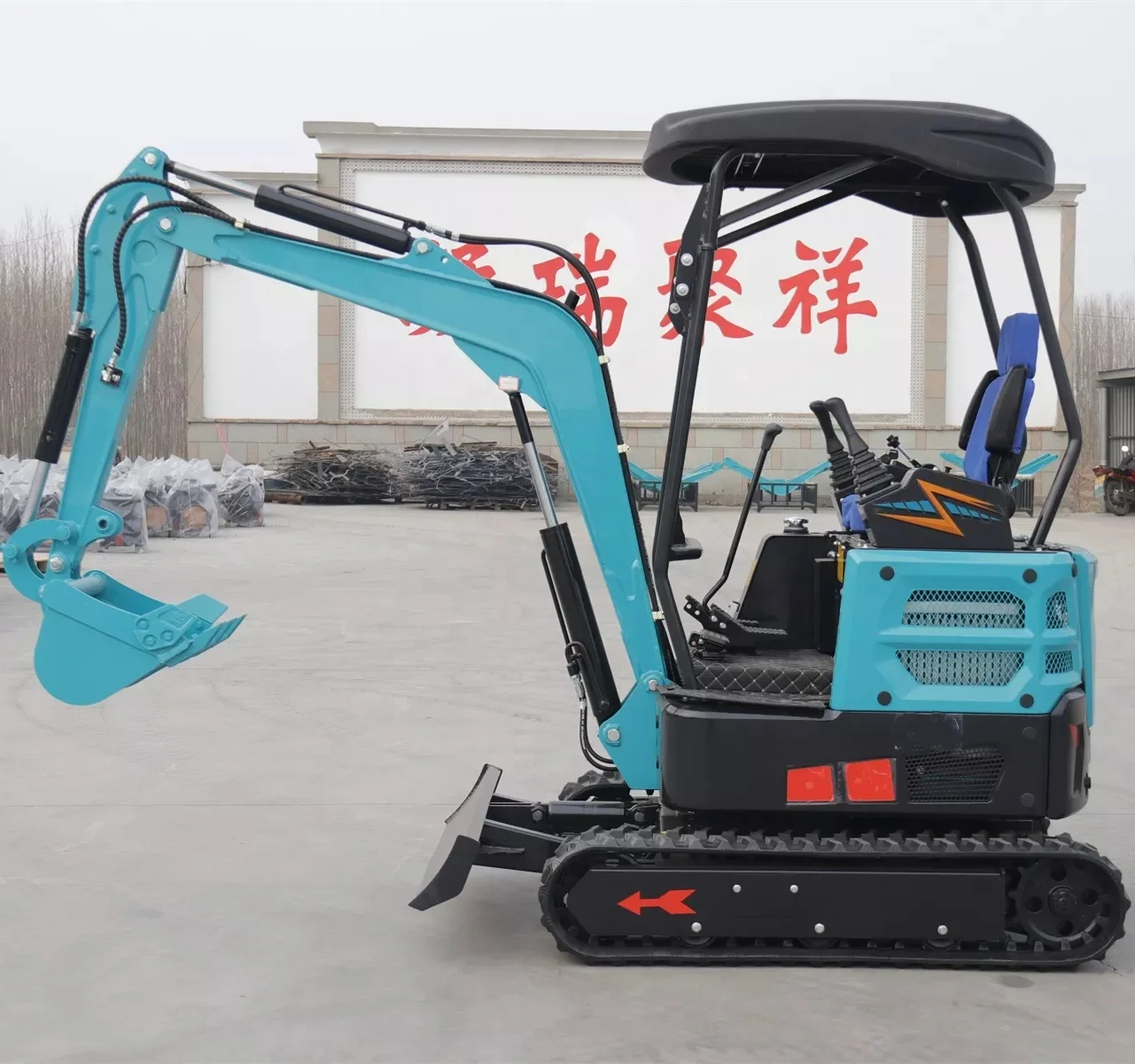Hot-selling Chinese minibagger 1.7t 1.8t excavator hydraulic crawler earth moving machine