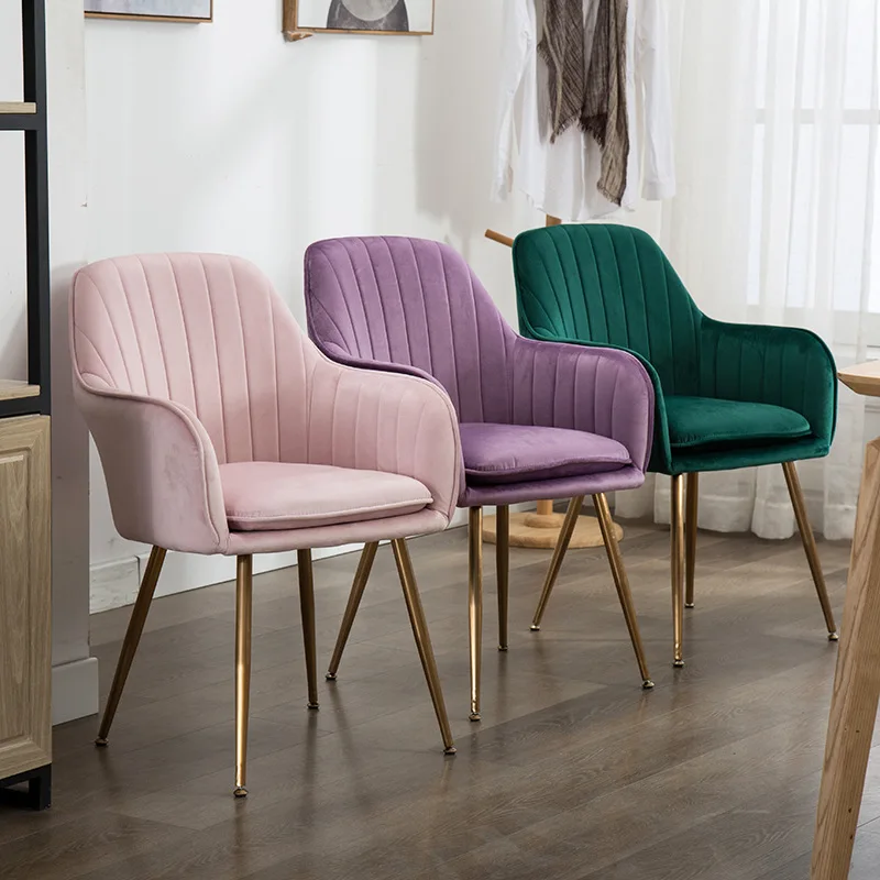 Unique contemporary velvet light luxury Italian modern gold metal pink  resturent chair table dining chair