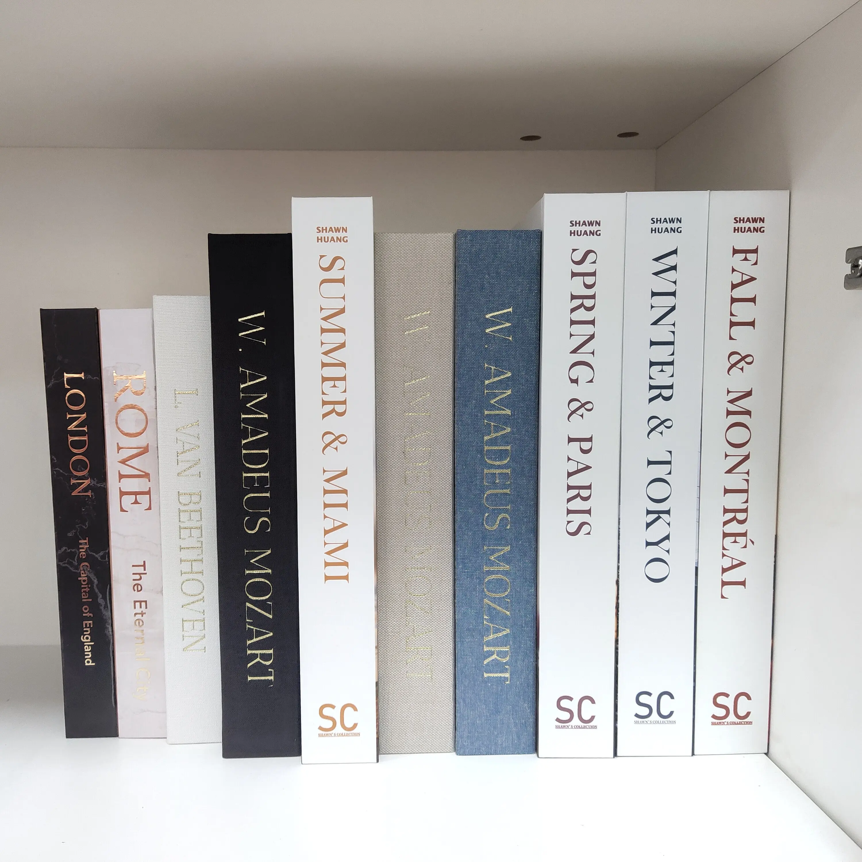 Decorative Books Customized Printed logo Hardcover Decorative Books Faux Books for Display NO PAGES