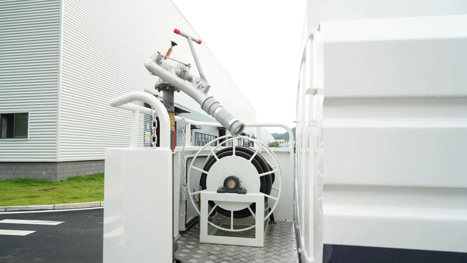 FULONGMA 4200L water tanker transport mini water truck