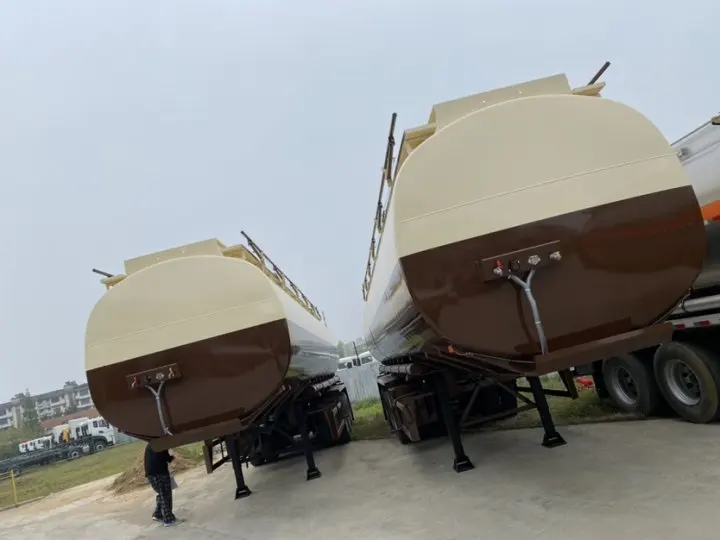 Высокое качество КИСЛОТЫ ТАНКЕР 300bbl емкость 80т полный вес нагрузки 3 отделения специально для