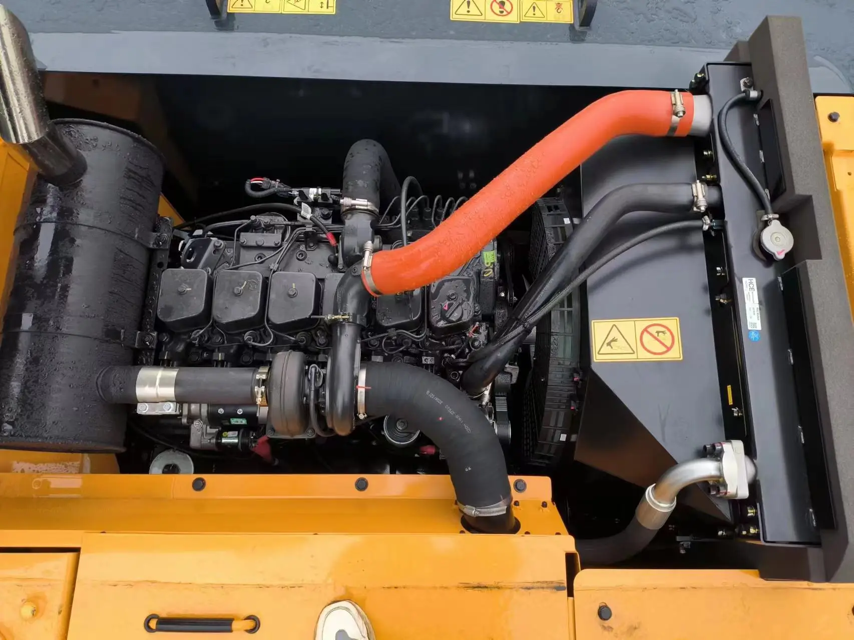 Good Original New Excavators Hyundai HX220HD crawler excavator 22Ton Hyundai 220LC-9S HX220 HD HX340 Hyundai R220LC-9 R245 R275