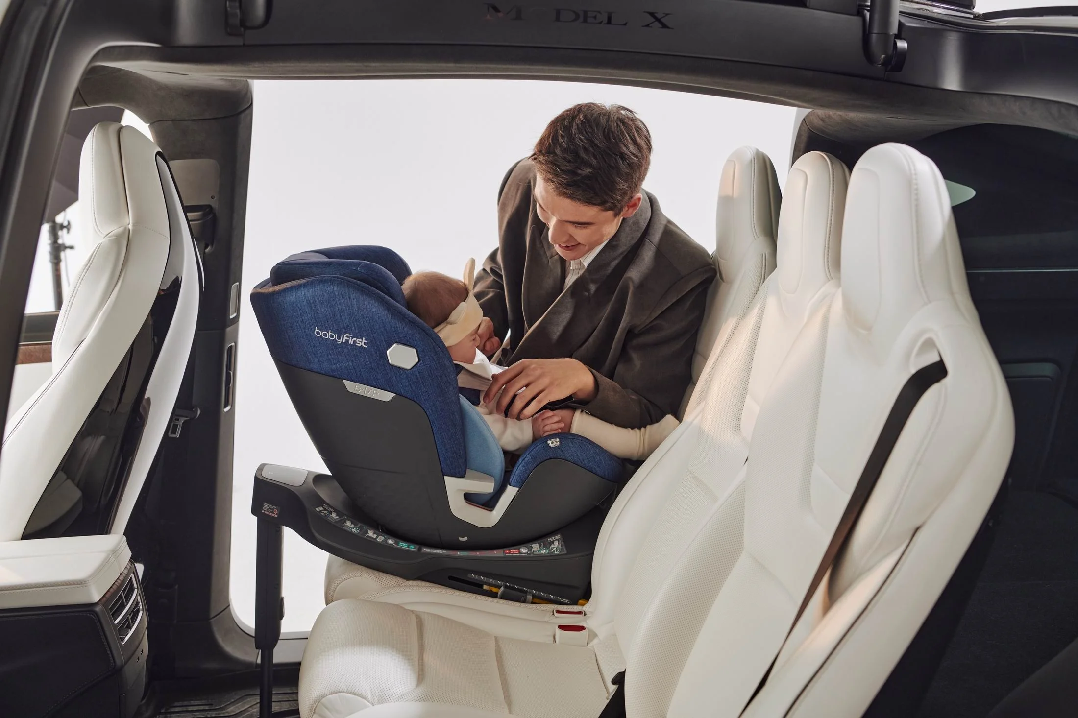  Вращающееся детское сиденье 360 I-Size подходит для 40-105 см с Isofix и синими ножками хорошее качество