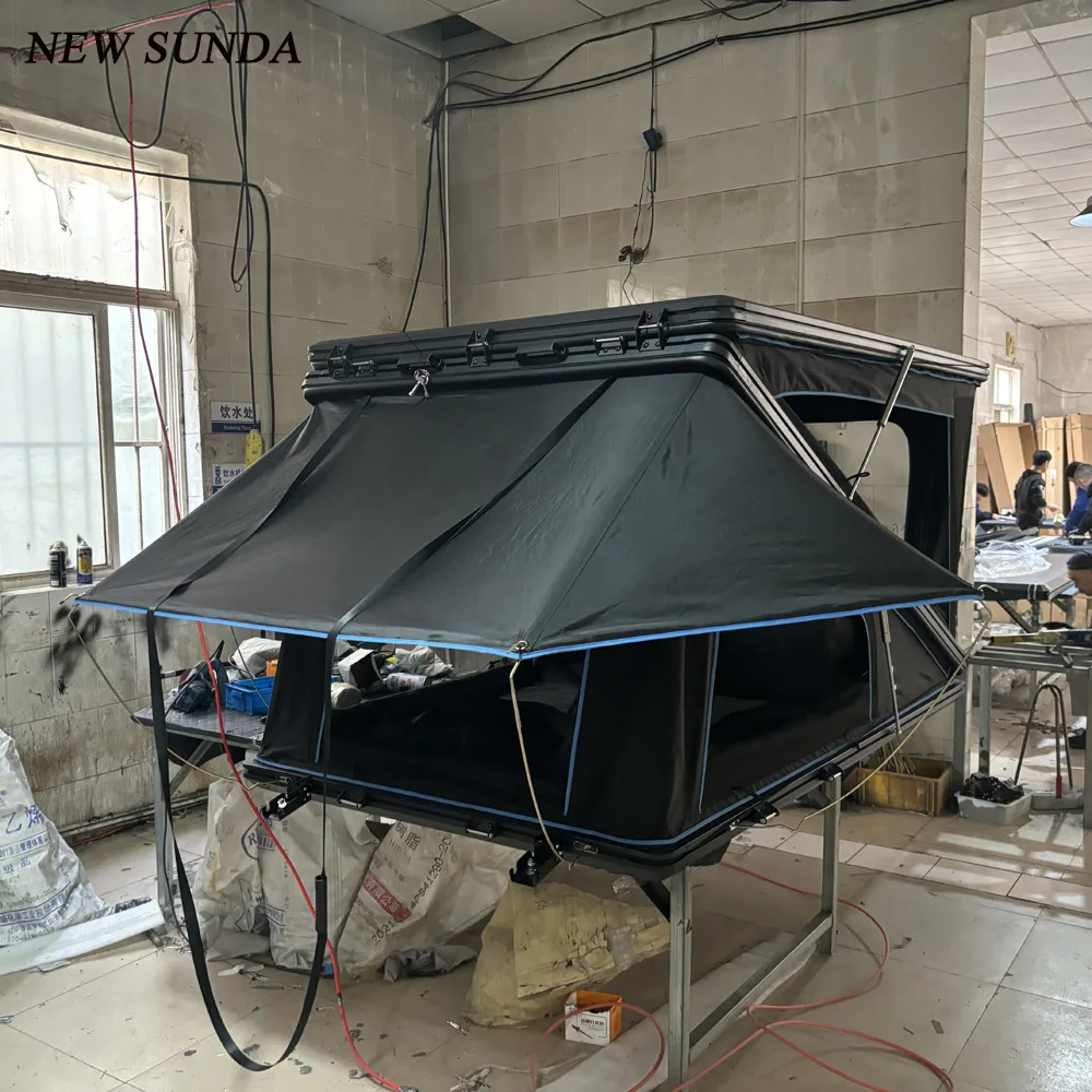 2024 Lightweight Aluminum Camping Side Open Z Shape Truck Roof Top Tent For Sale