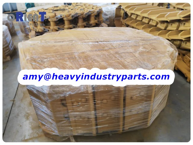 39Links KOMATSU D275 AX5 Lubricated Track Group Assembly 17M-32-02410 for Bulldozer