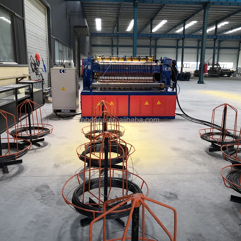 Steel chicken bird rabbit animal cages mesh welding machine