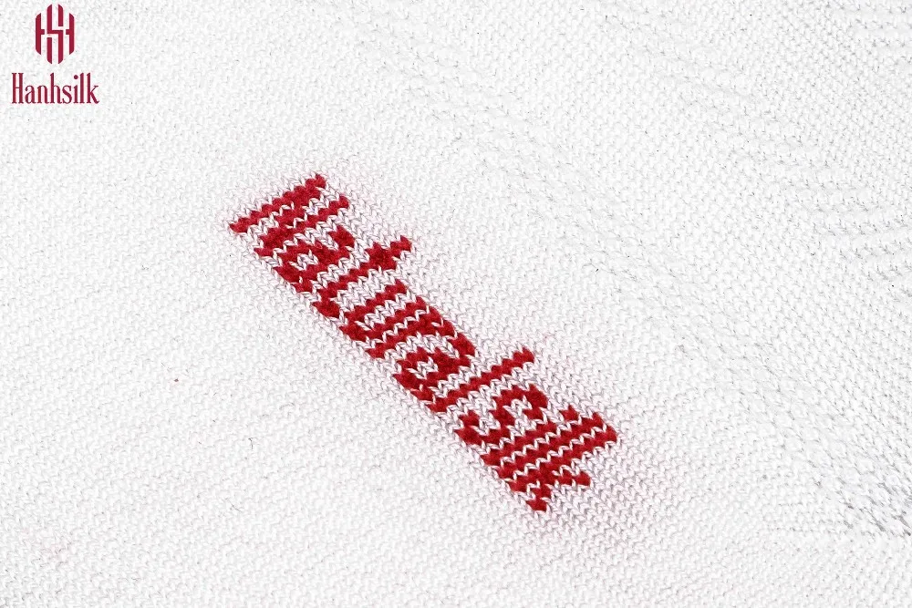 
High quality multicolor socks, good moisture absorption, suitable for both men and women made in Vietnam 