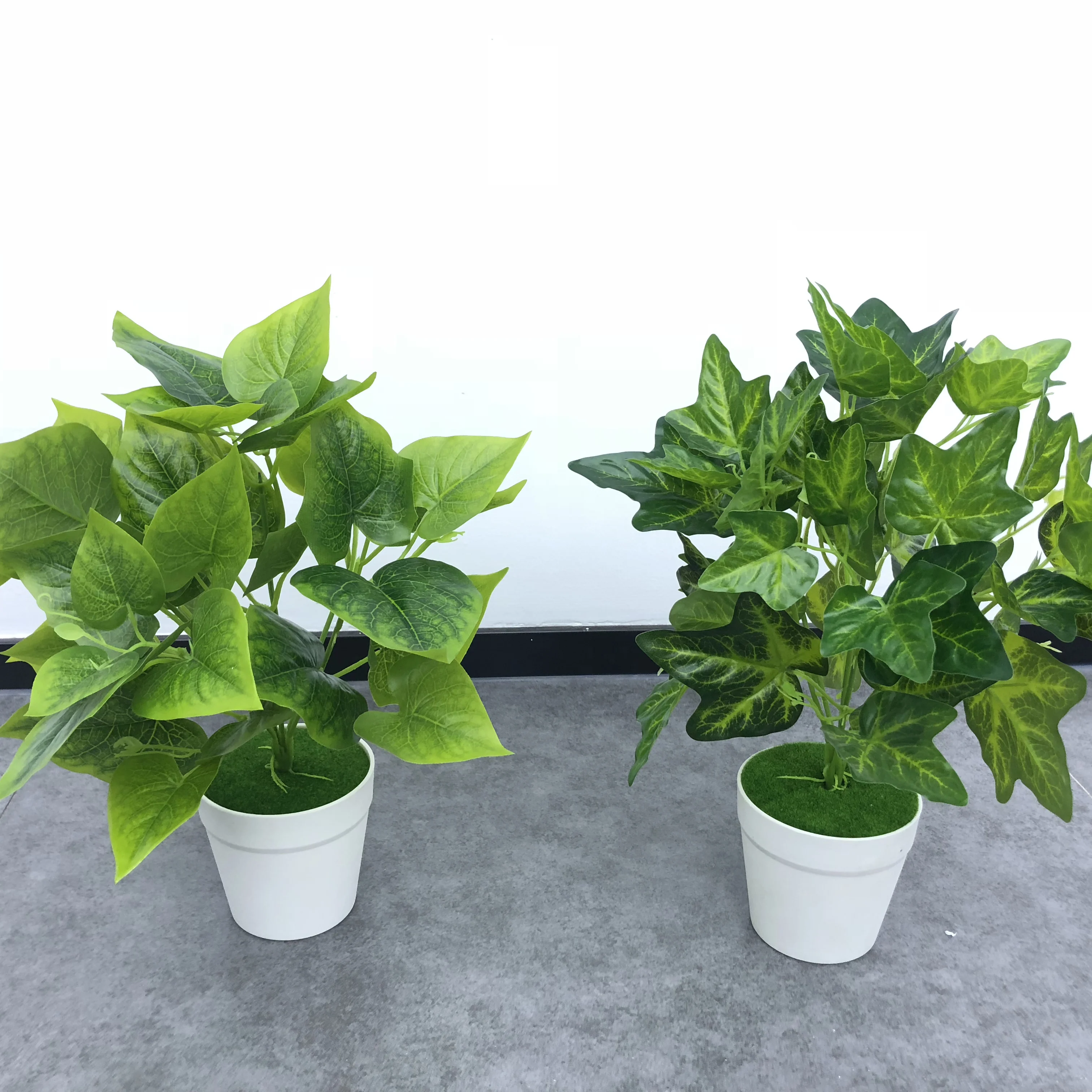 Small High-quality and Cheap Family Dining Table Decoration Artificial Bonsai Trees and Plants