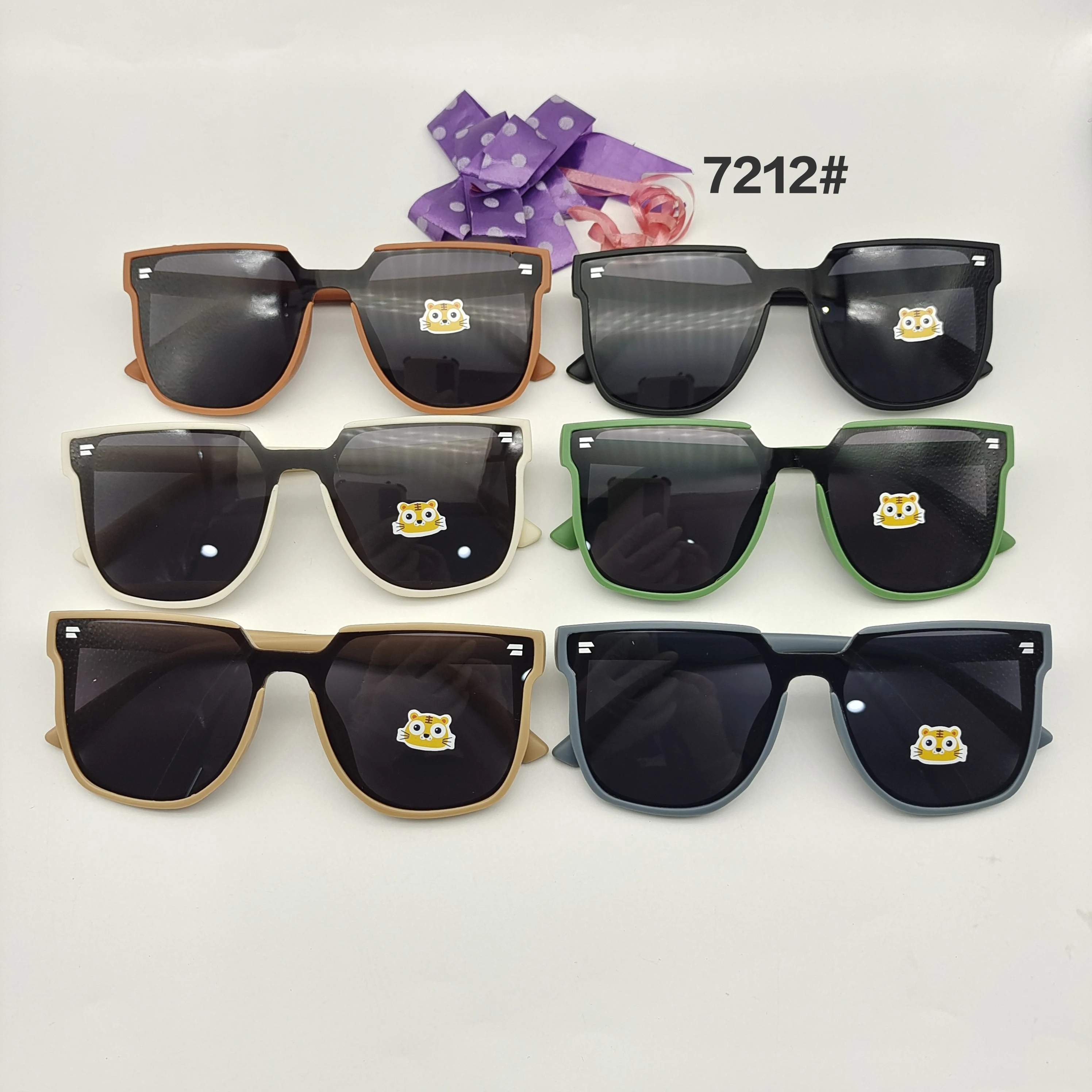2024 Outdoor Trendy Style Sunglasses for Sports Sunglasses Kids Sunglasses Fashion Sport Custom occhiali da sole Cycling Glass