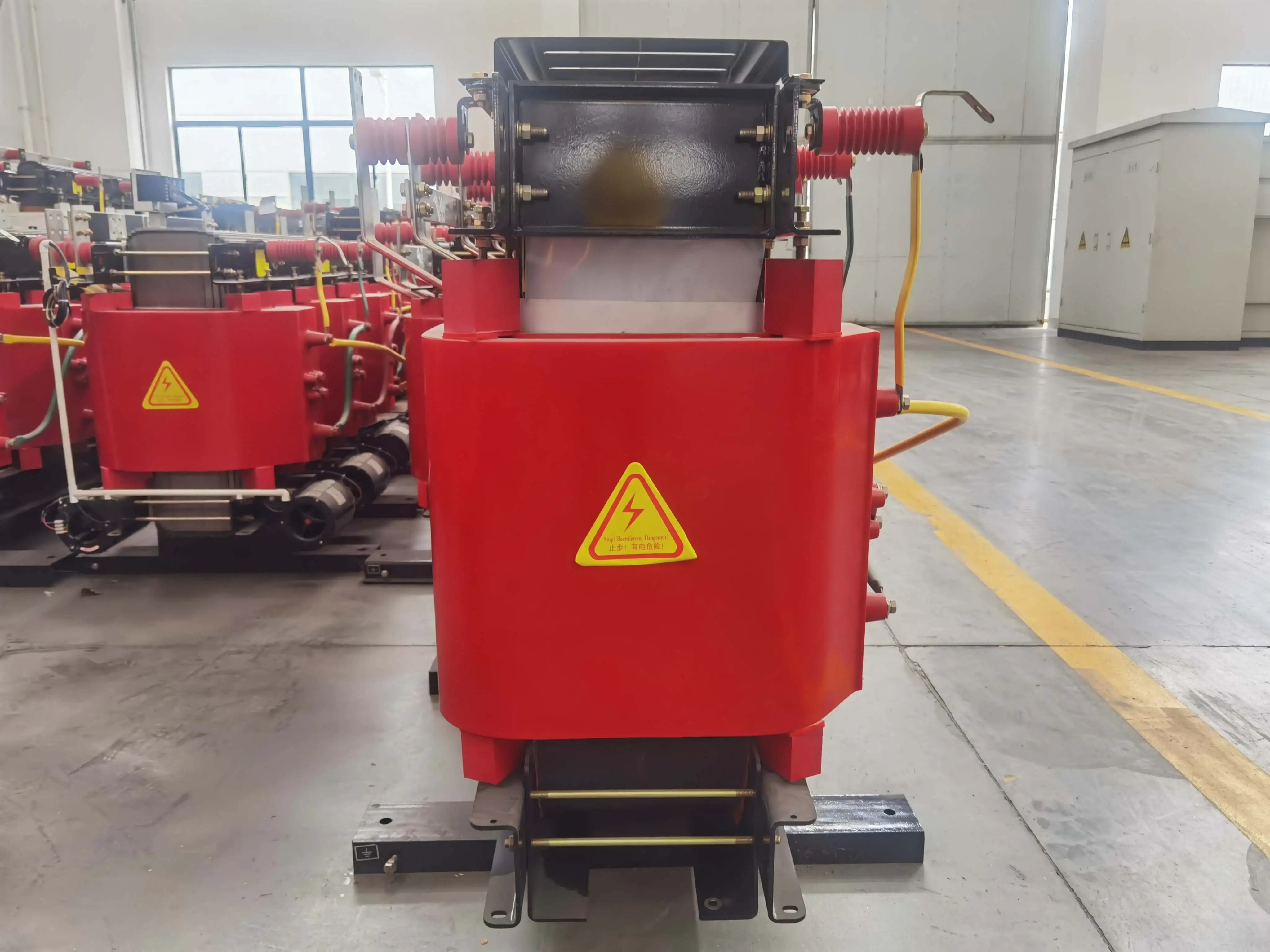 Factory Sale High Quality Amorphous Core Three Phase Cast Resin Dry Type Transformer 11KV