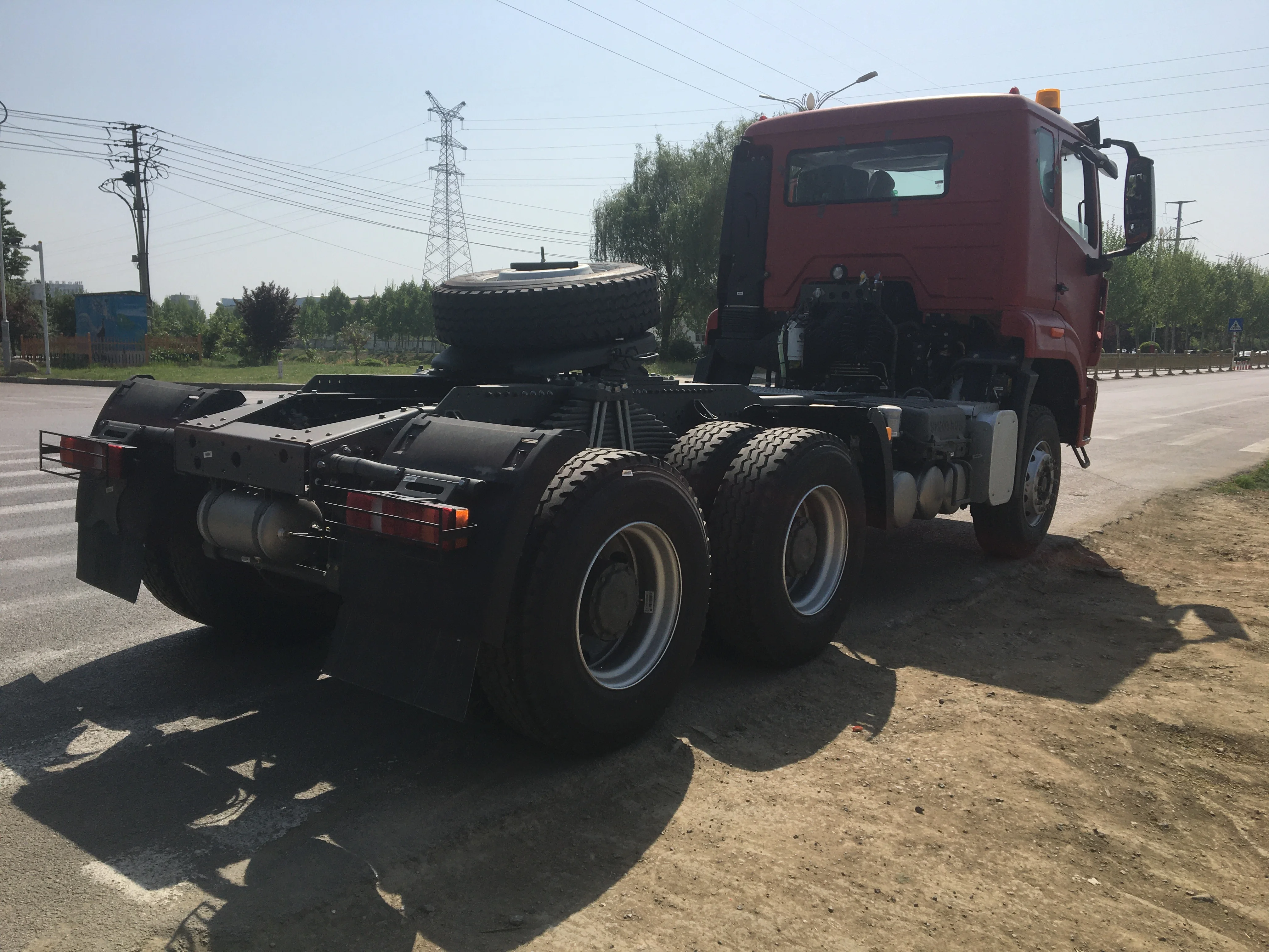 Sinotruck sinotruk 420 howo 371 тягач цена