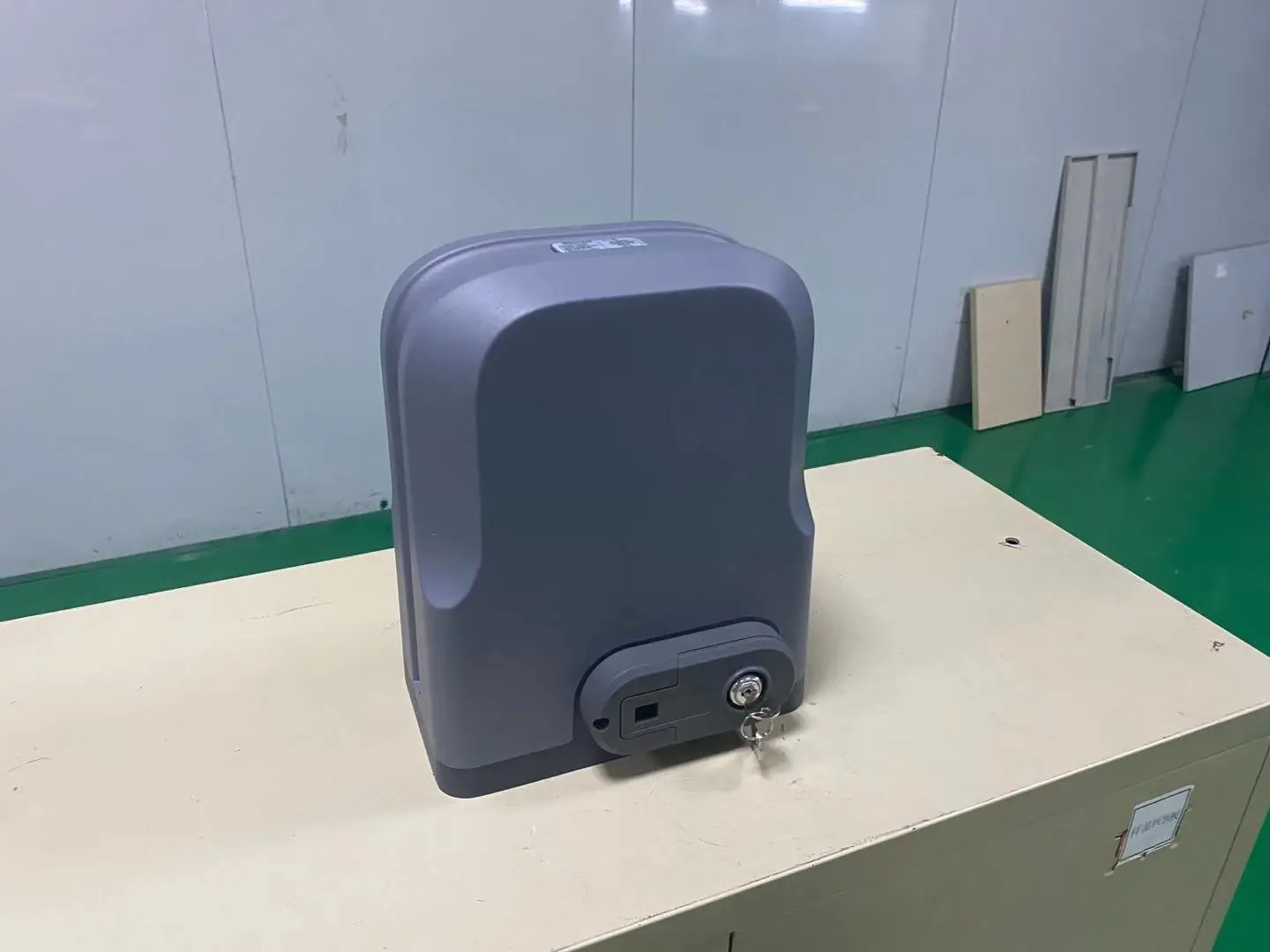 Hiland 2024 150W Power Sliding Gate Opener  SLG51701 with 110V AC  & Magnetic Limit