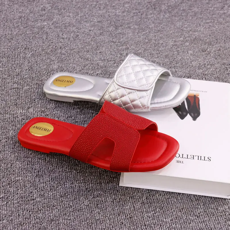 Custom Open Toe Red Women Spring Sandals 2022 Summer PU Flat Sandals New Design Suka Beach Slide Shoe Ladies Slippers And Sandal