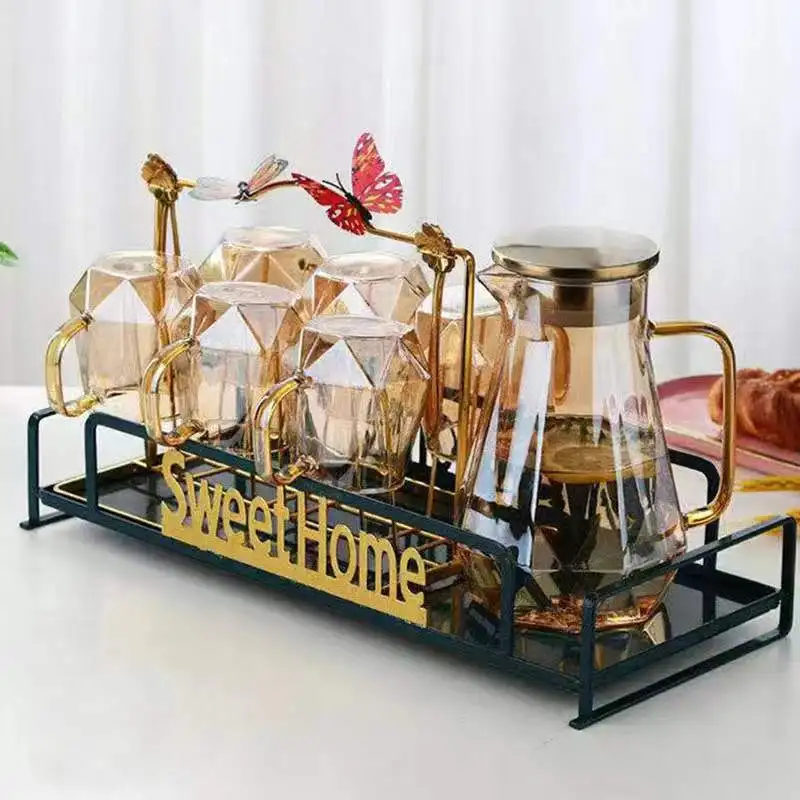 Heat Resistance Glass Water Pitcher With Bamboo Top Cover And Flow Stainless Steel Lid For Kitchen And Party