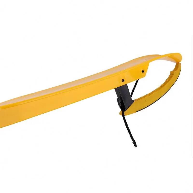 Multifunction aluminum reacher grabber pick up hand tool for elderly