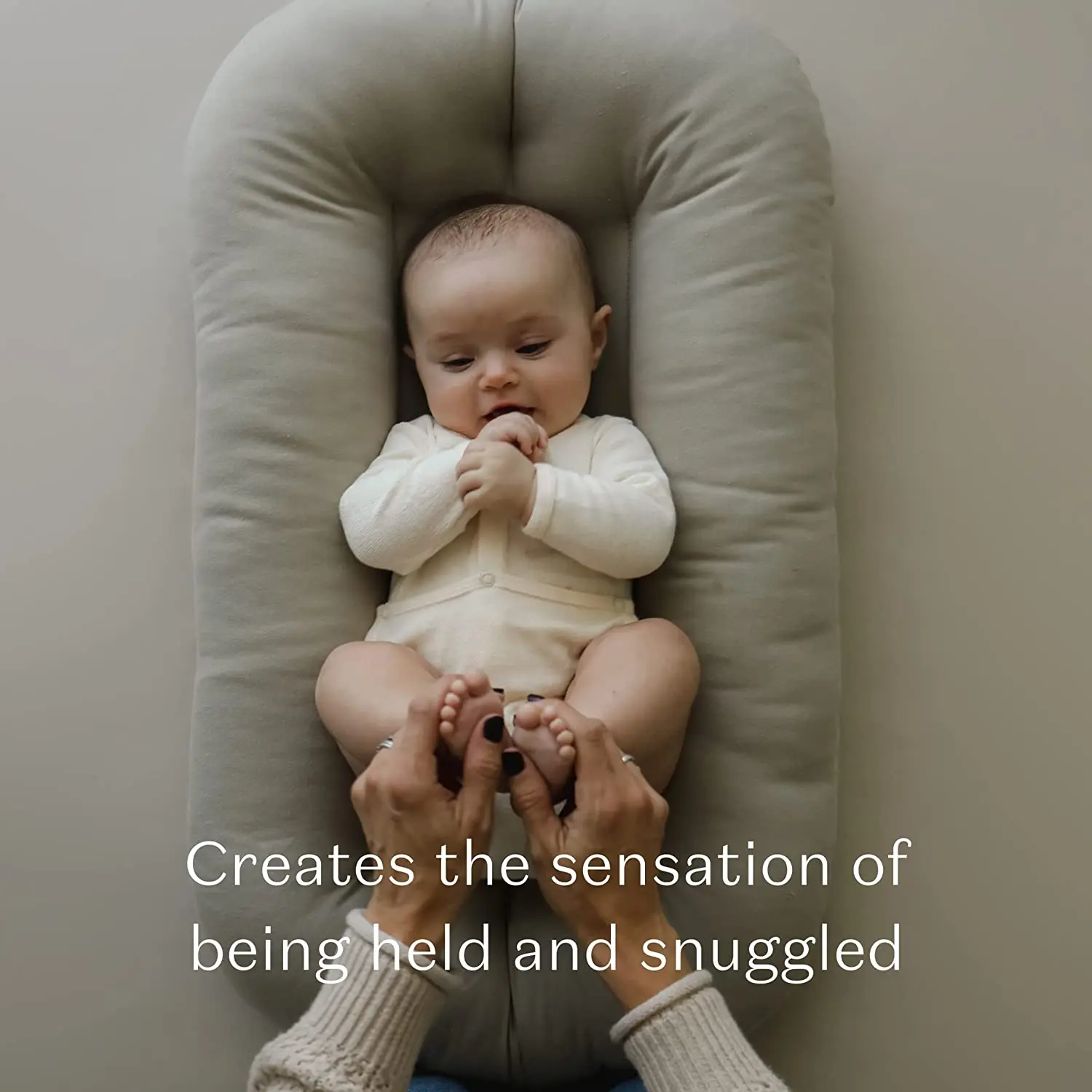 Baby nest portable nursing baby lounger pillow portable  me nest for baby