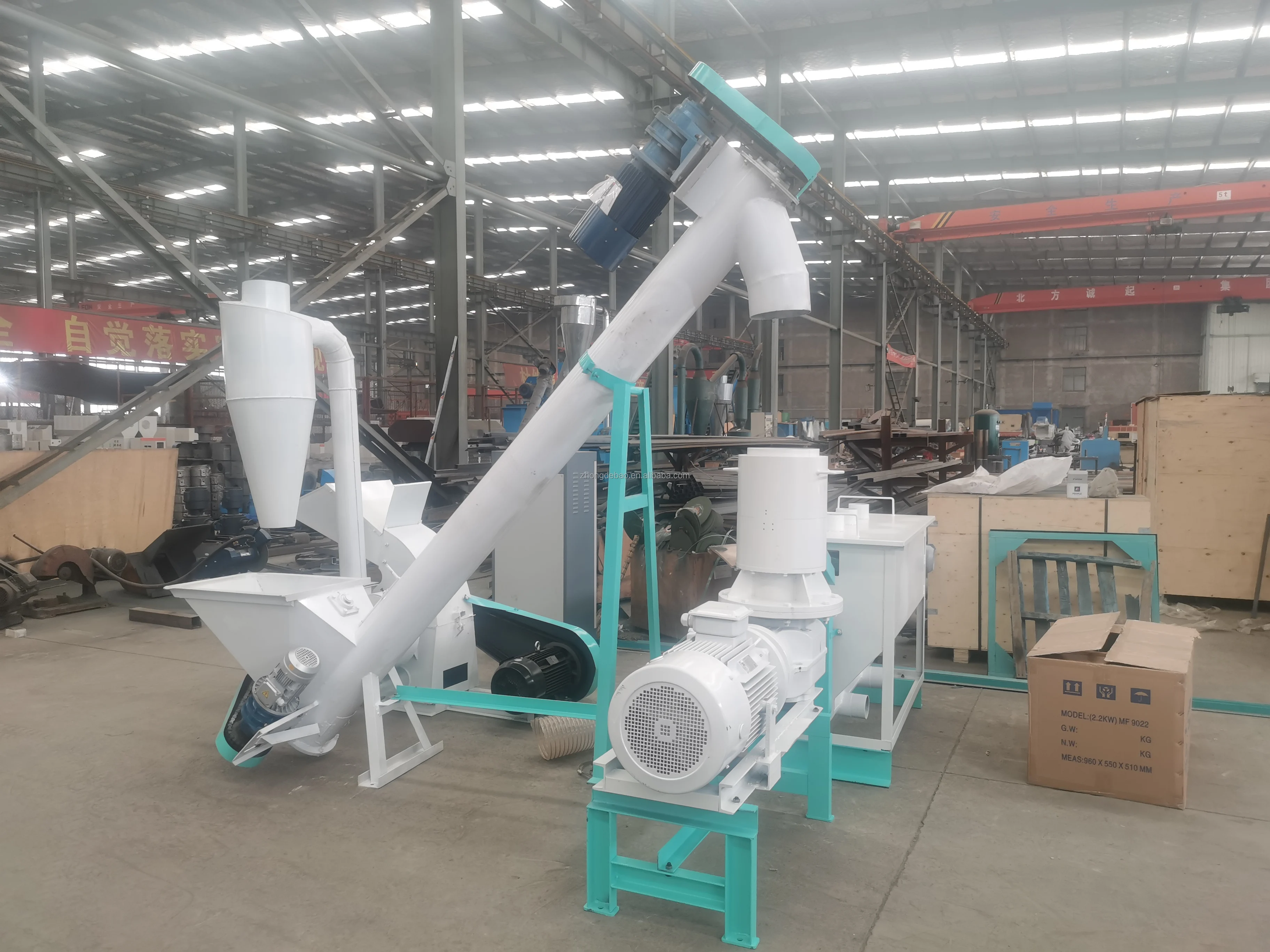 2024 poultry feed chicken pig pellet making machine/Animal Feed Pellet Production Line