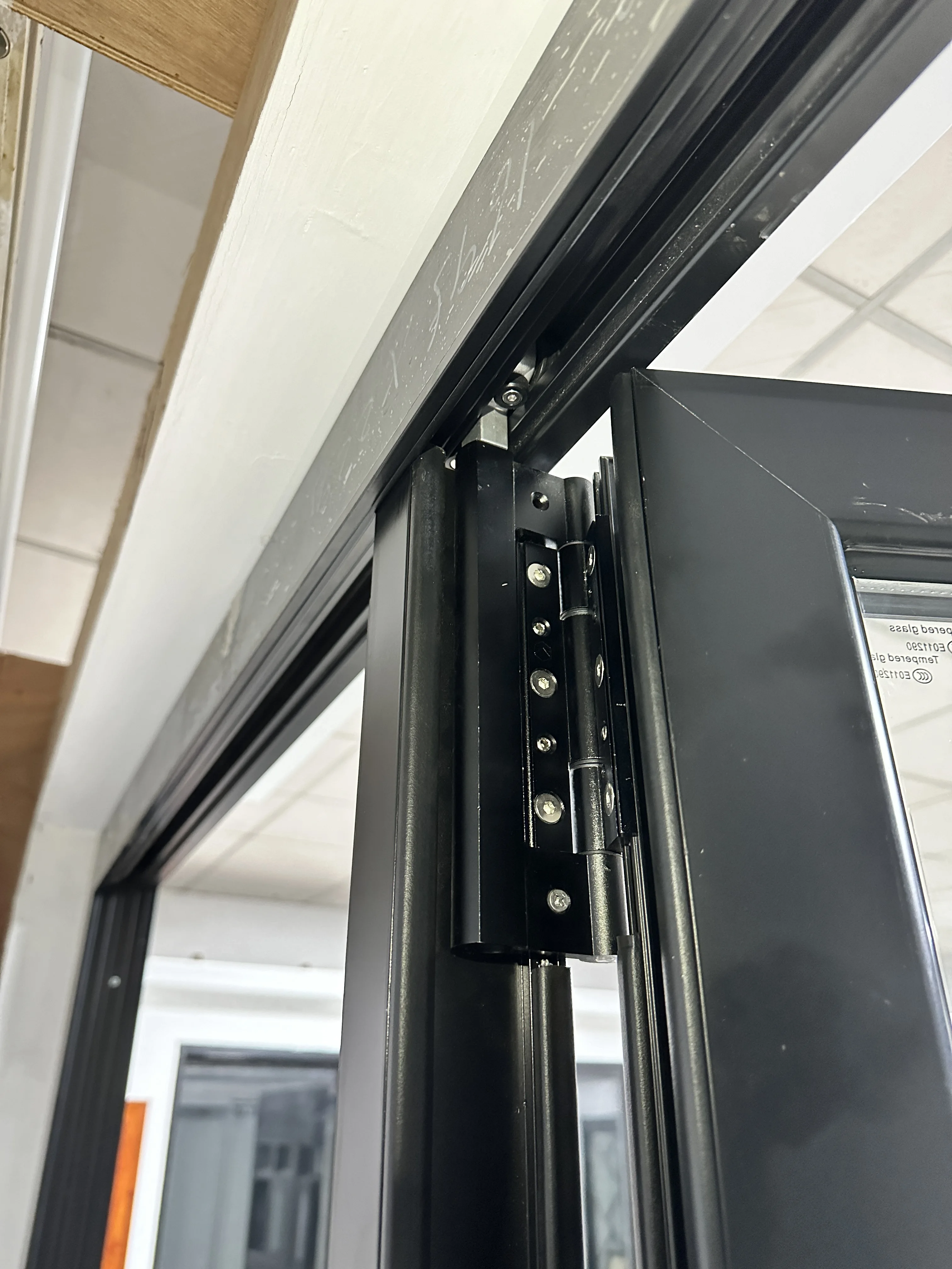 Aumegi American NFRC Aluminium Folding Door Folding Garage Door Folding Door System