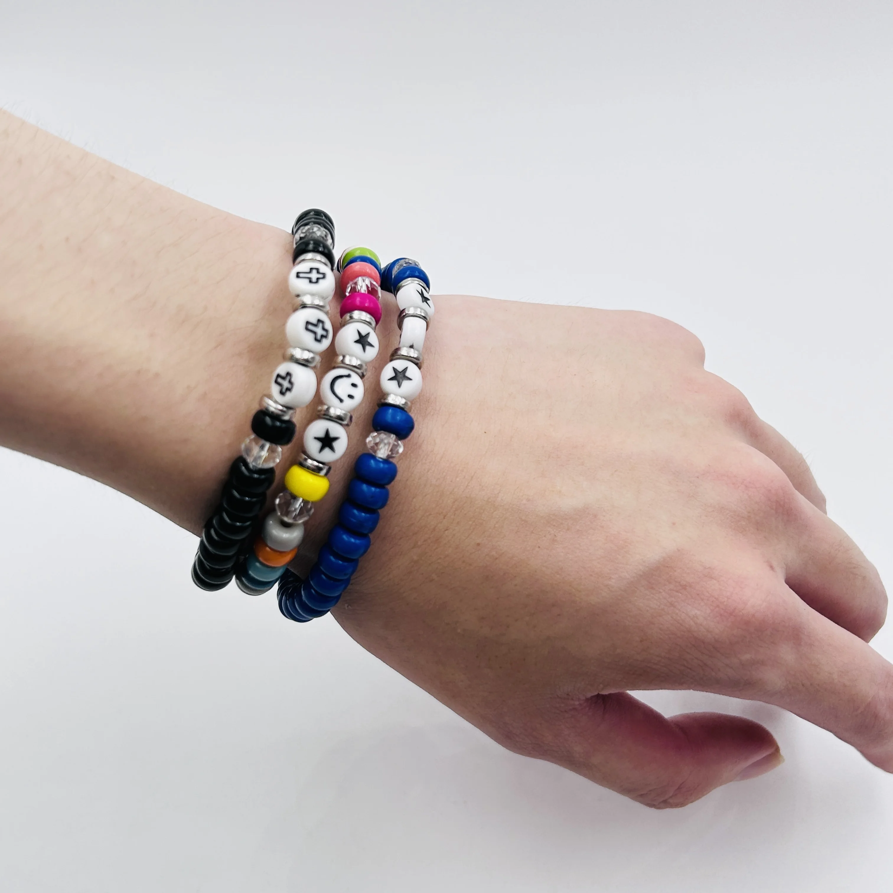 Colorful Acrylic Flat Round Beaded Bracelet Girl