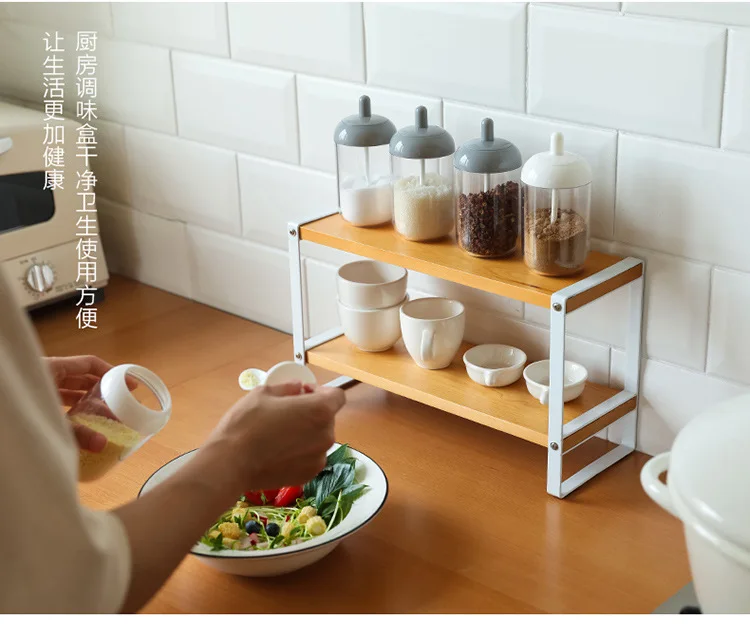Aoniu New Product Kitchen Round Seasoning Jar with Spoon Seasoning Bottle Pepper Seasoning Box
