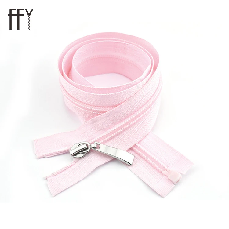 Высококачественная длинная нейлоновая цепочка 5 # на молнии для одежды с цветным логотипом на заказ