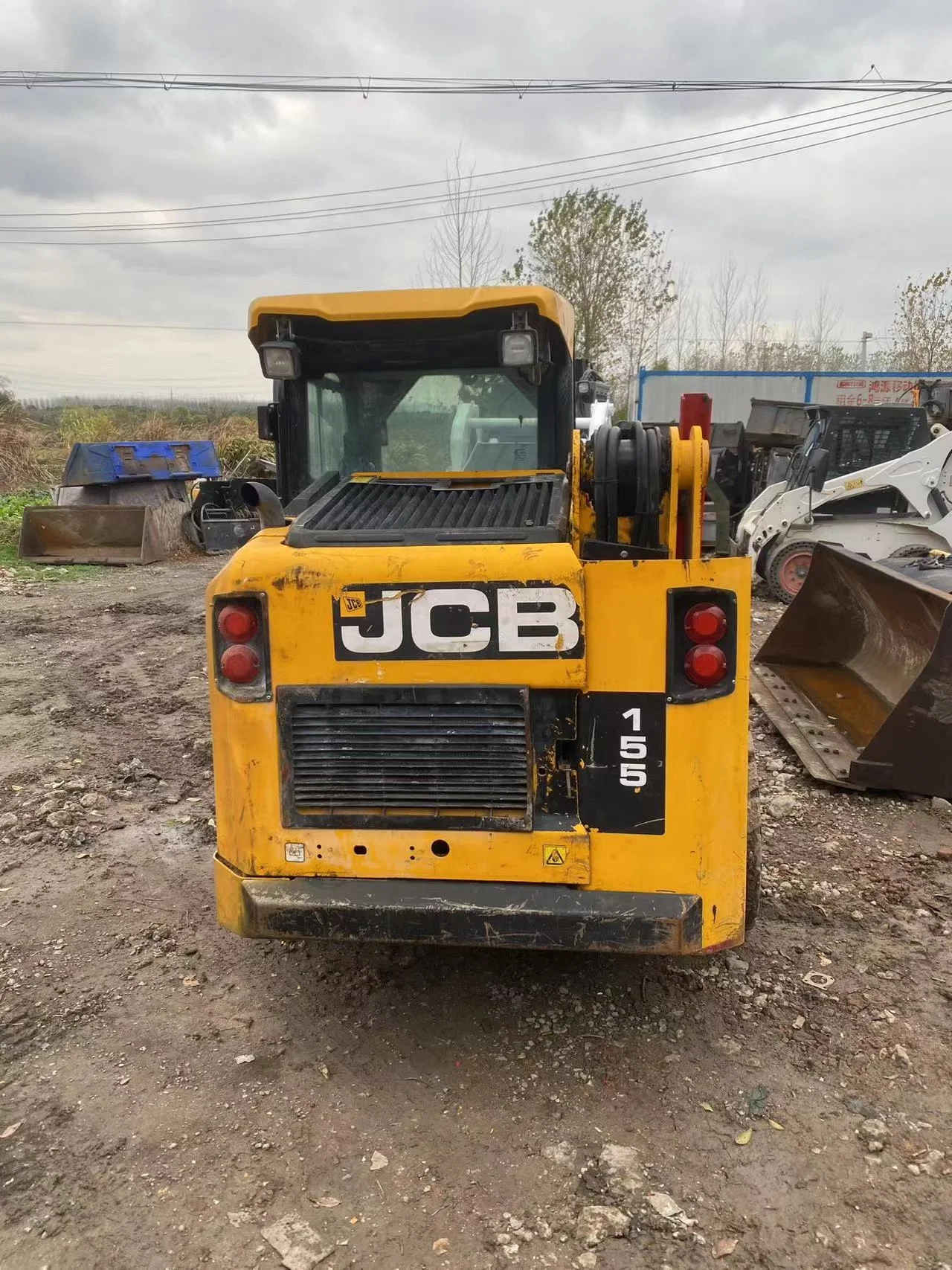 Мини-погрузчик JCB 155