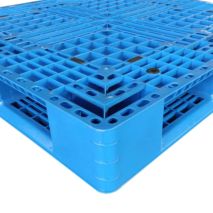 China Export Plastic Pallets 1100 x 1100 x 150mm High Quality Cheap Pure or Recycled HDPE Plastic Pallets
