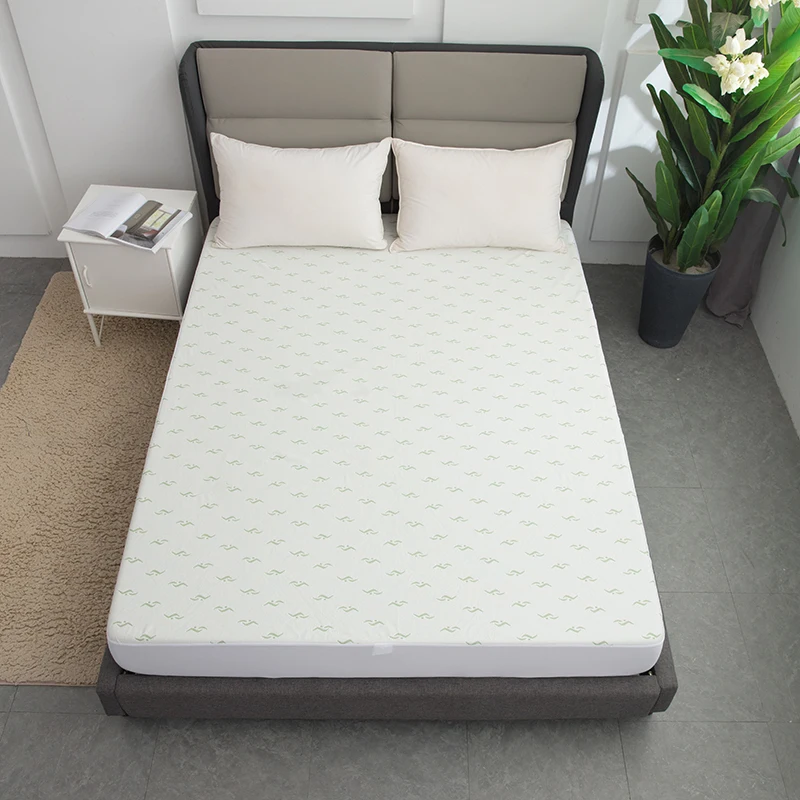 100% Waterproof Queen Mattress Cover Up to 16 Inches Fitted Deep Pocket Comfortable Breathable Cooling Mattress Protector