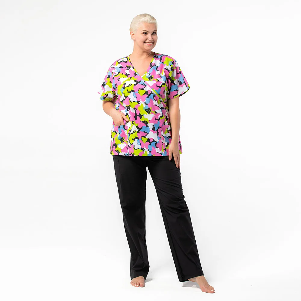 
2021 wholesale Customized Hospital Scrubs Top Patient Clothes Top Printed Uniform Medical For Adult And Children 