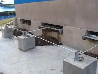 Automatic Poultry Chicken Manure Scrapper Removal Machine