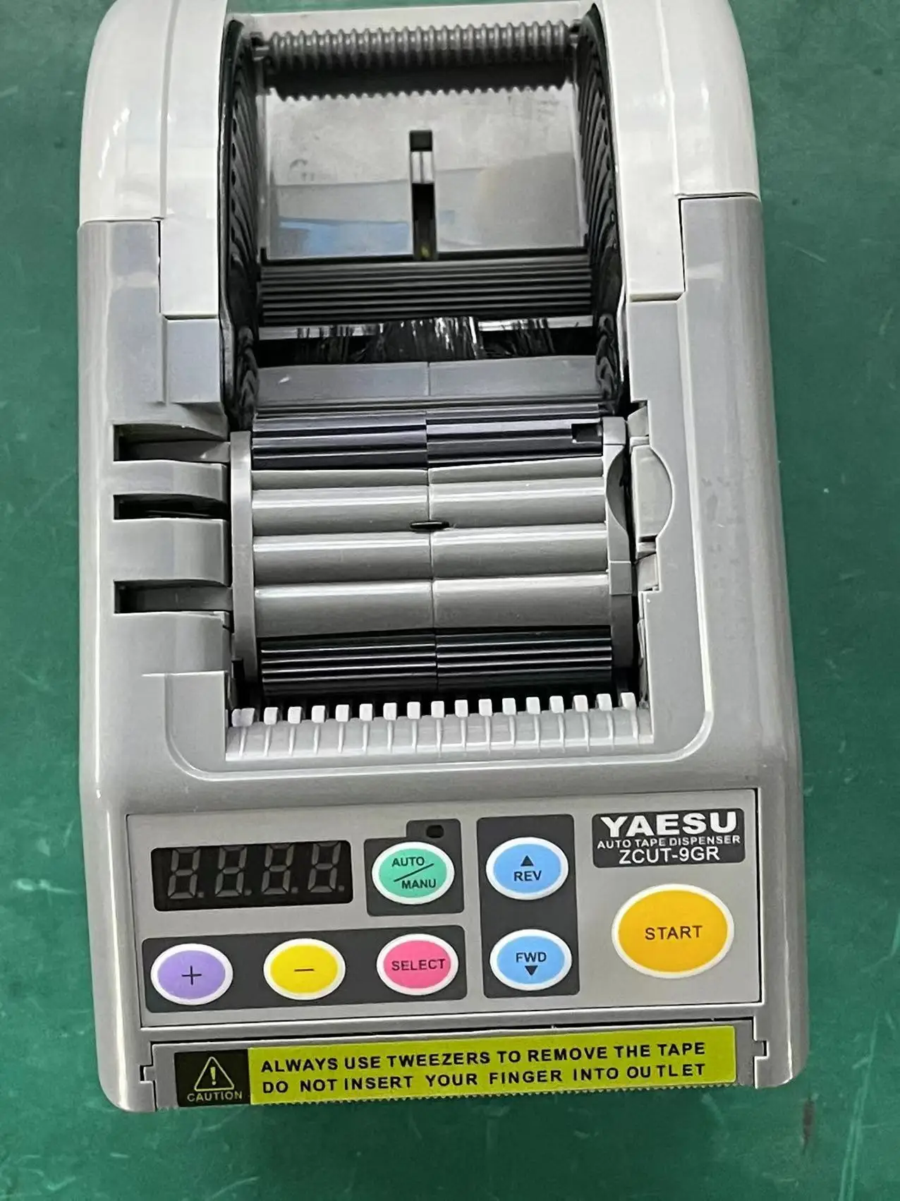 Zcut-9GR Cheap factory direct automatic tape dispenser with 6 sections circle cutting