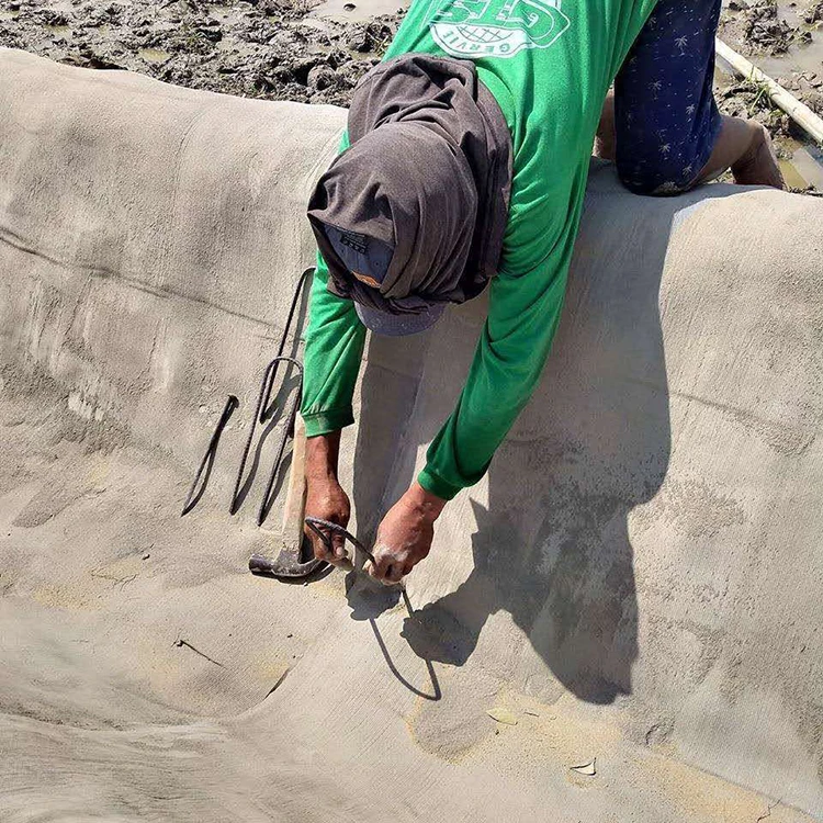 High cost-effectiveness 6mm-10mm Pure cement with zero sediment Cement Clay Liners Sandwich cement blanket