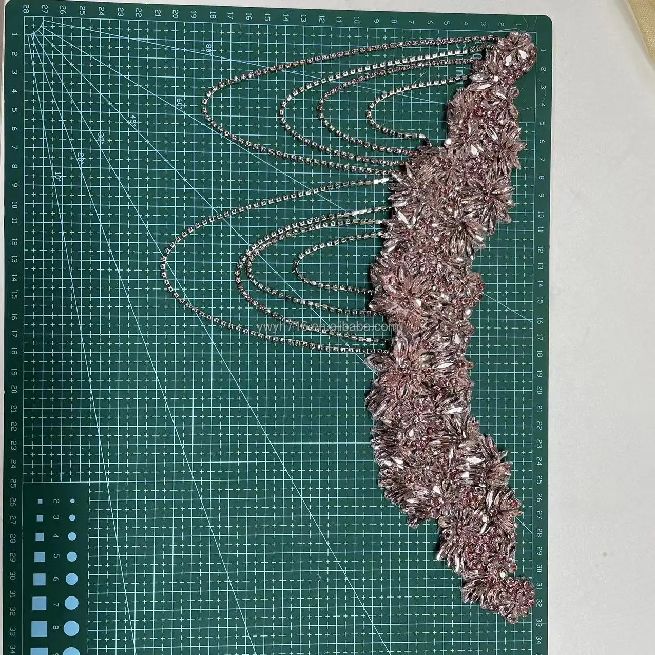 Glass Tassel Hot Sale Custom Design Crystals Handmade Beads Fringe Rhinestones Body Applique Red