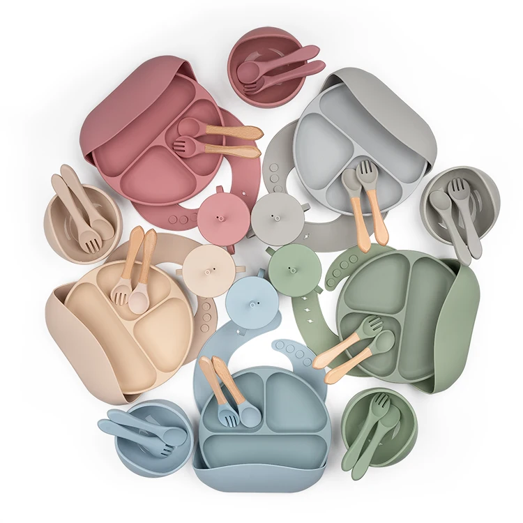 Wholesale BPA Free Silicone Baby Placemat Silicone Bib Plate Bowl Sipper Snack Silicone Baby Tableware Feeding Set